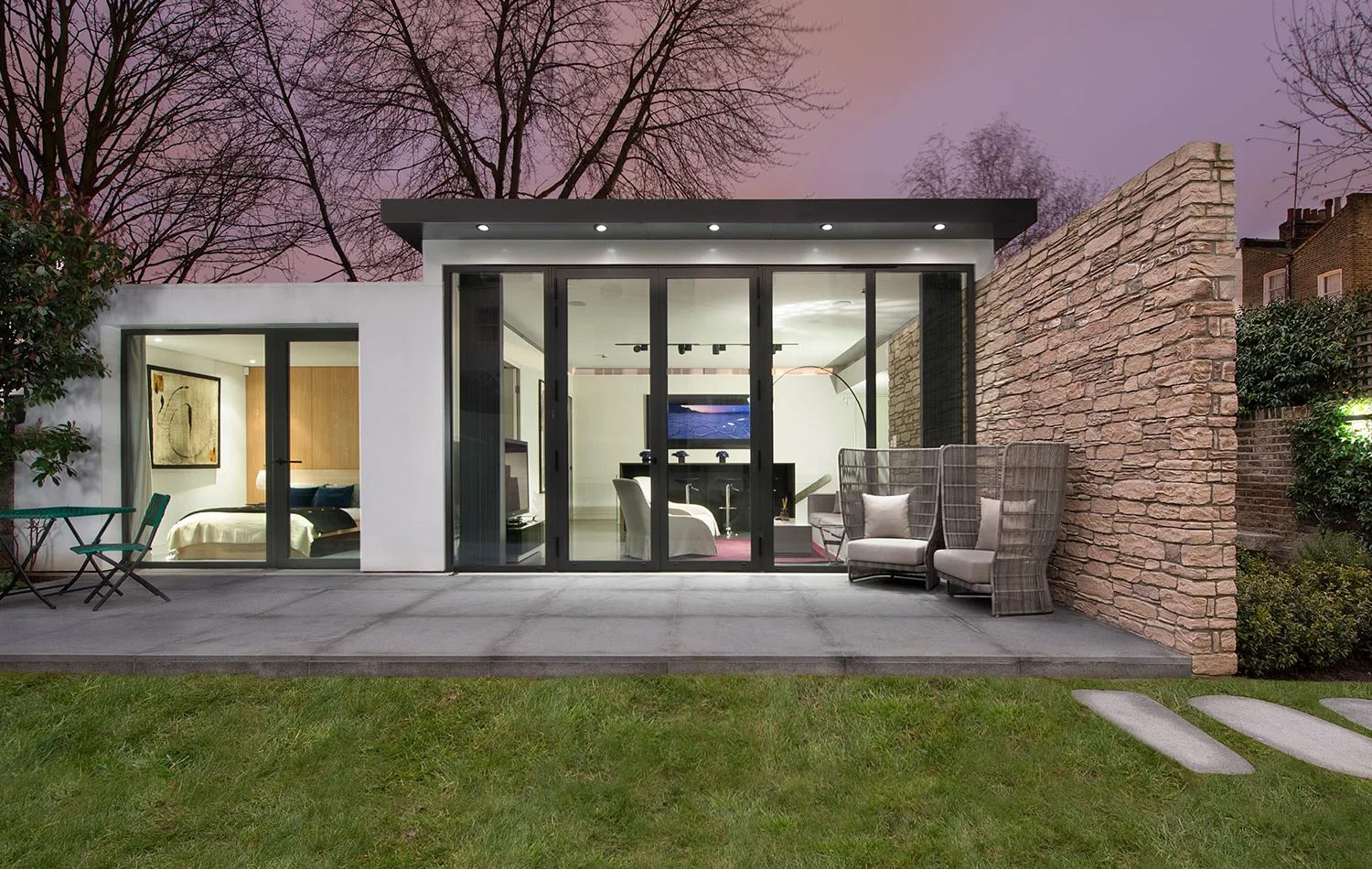 47 Addison Road